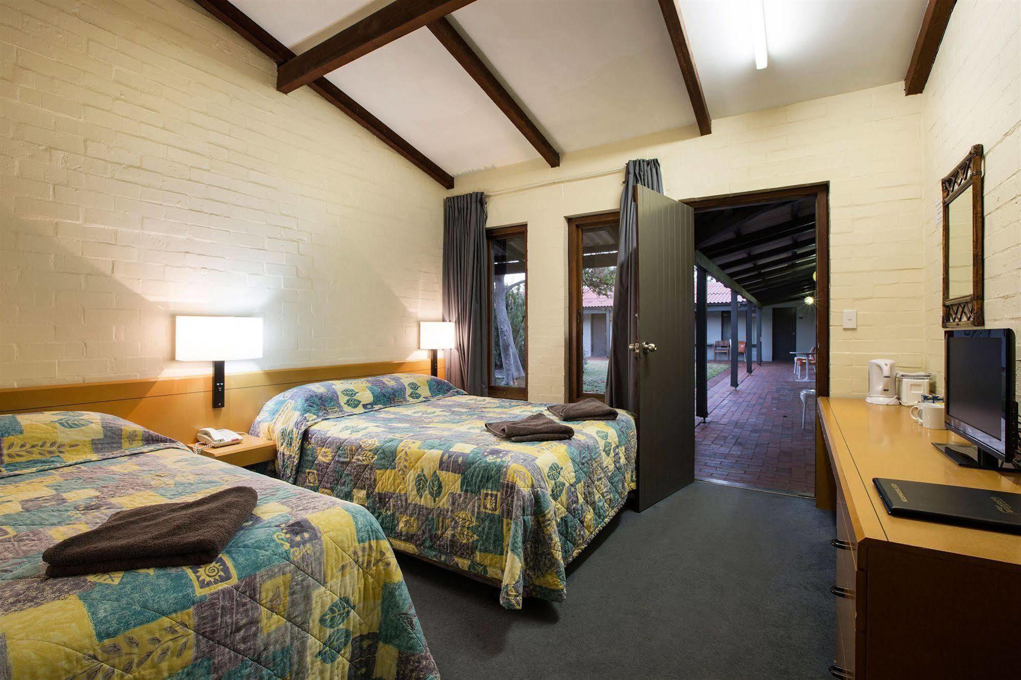 Nightcap At Wintersun Hotel Geraldton Exterior foto